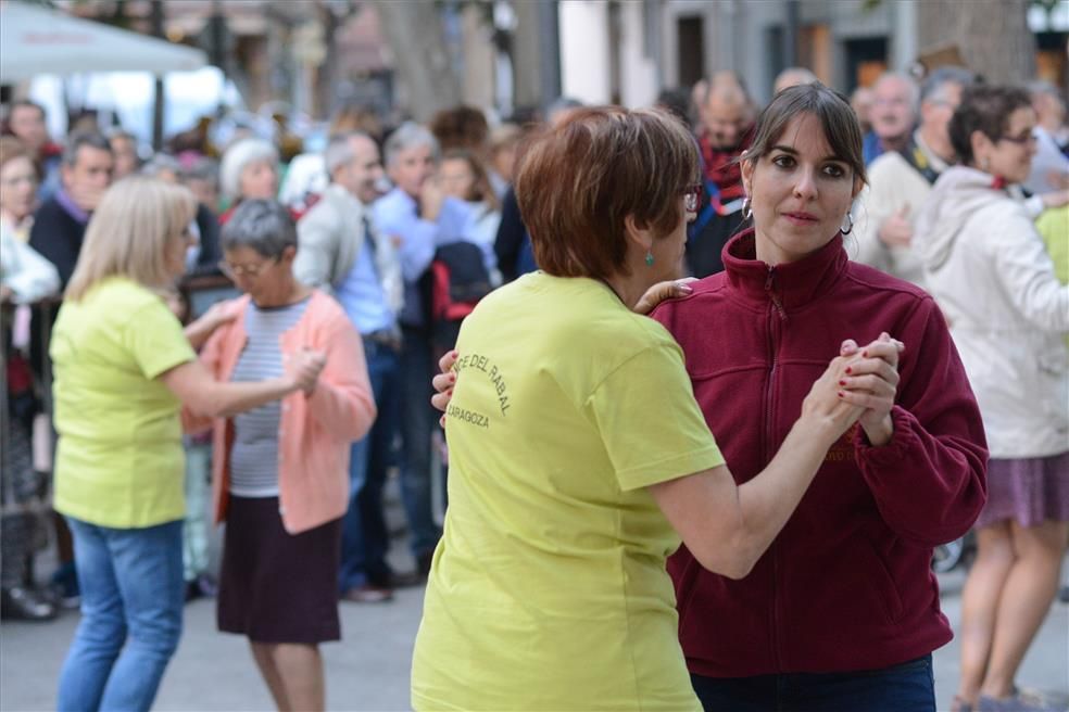 'Todos a bailar' en la plaza San Pedro Nolasco