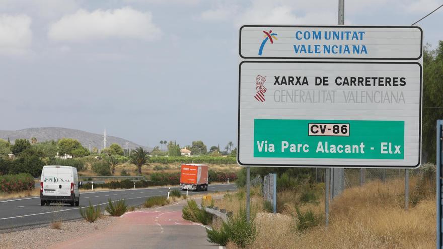 El carril bici de Vía Parque, mejorar el autobús interurbano y un abono compartido: retos de la movilidad entre Alicante y Elche