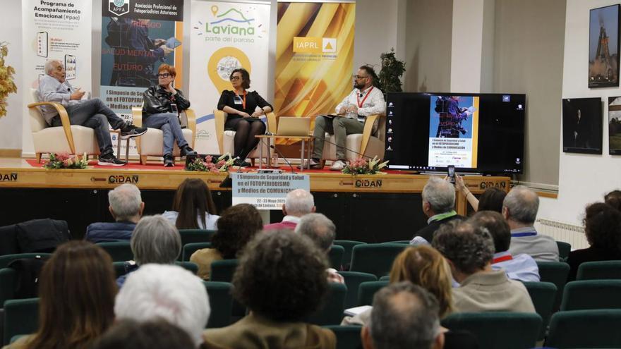 Por la izquierda, Juan Rodríguez, Carolina Moreno, Nélida Busto y Max Álvarez. | LNE