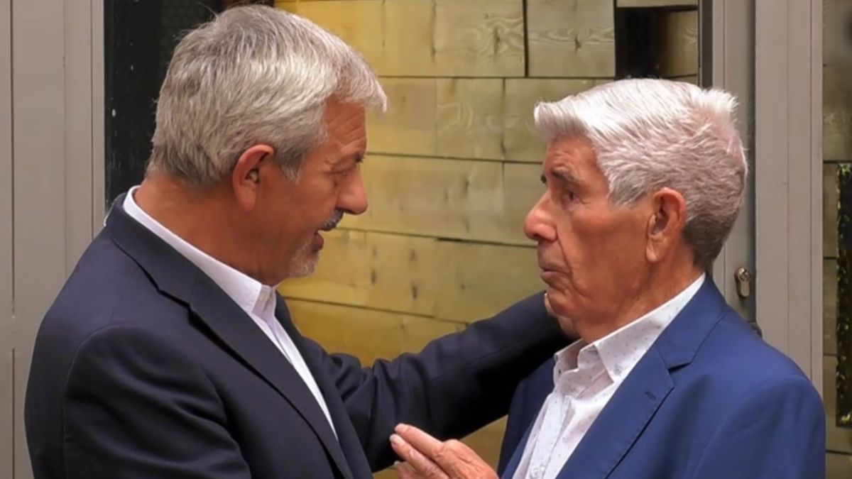 Carlos Sobera y José Manuel en 'First Dates'