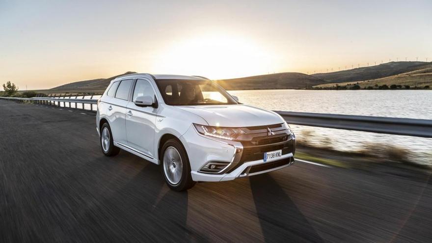 Mitsubishi Outlander PHEV: el híbrido enchufable más vendido