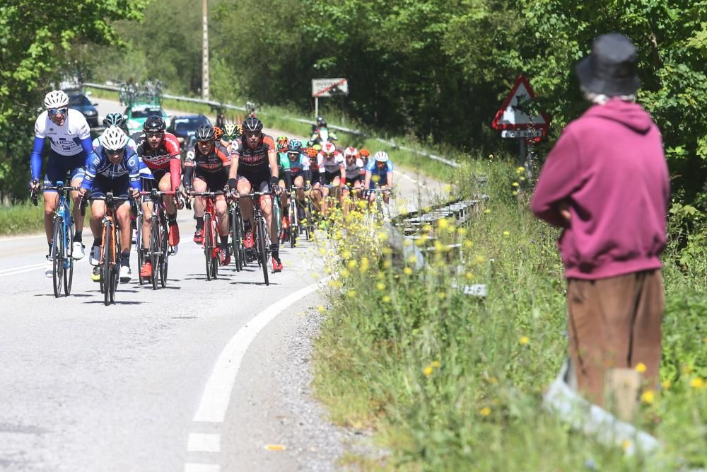 Segunda etapa de la Vuelta a Asturias