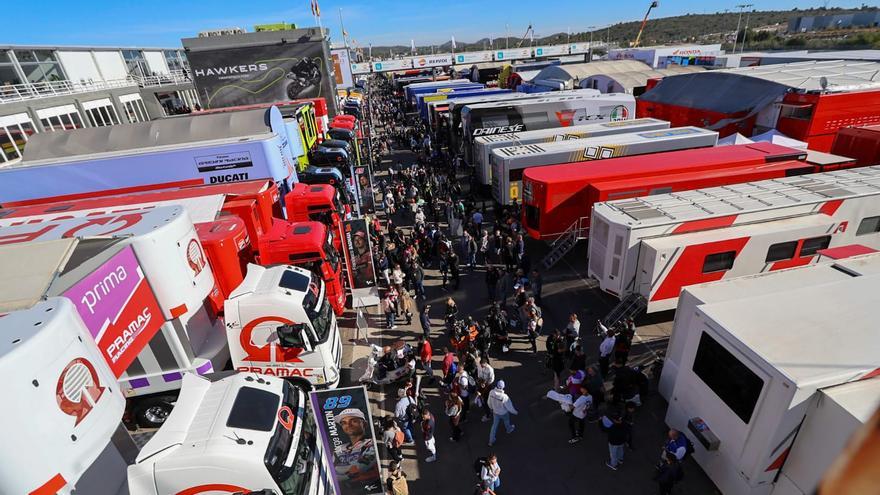 Ambiente en el GP de Cheste