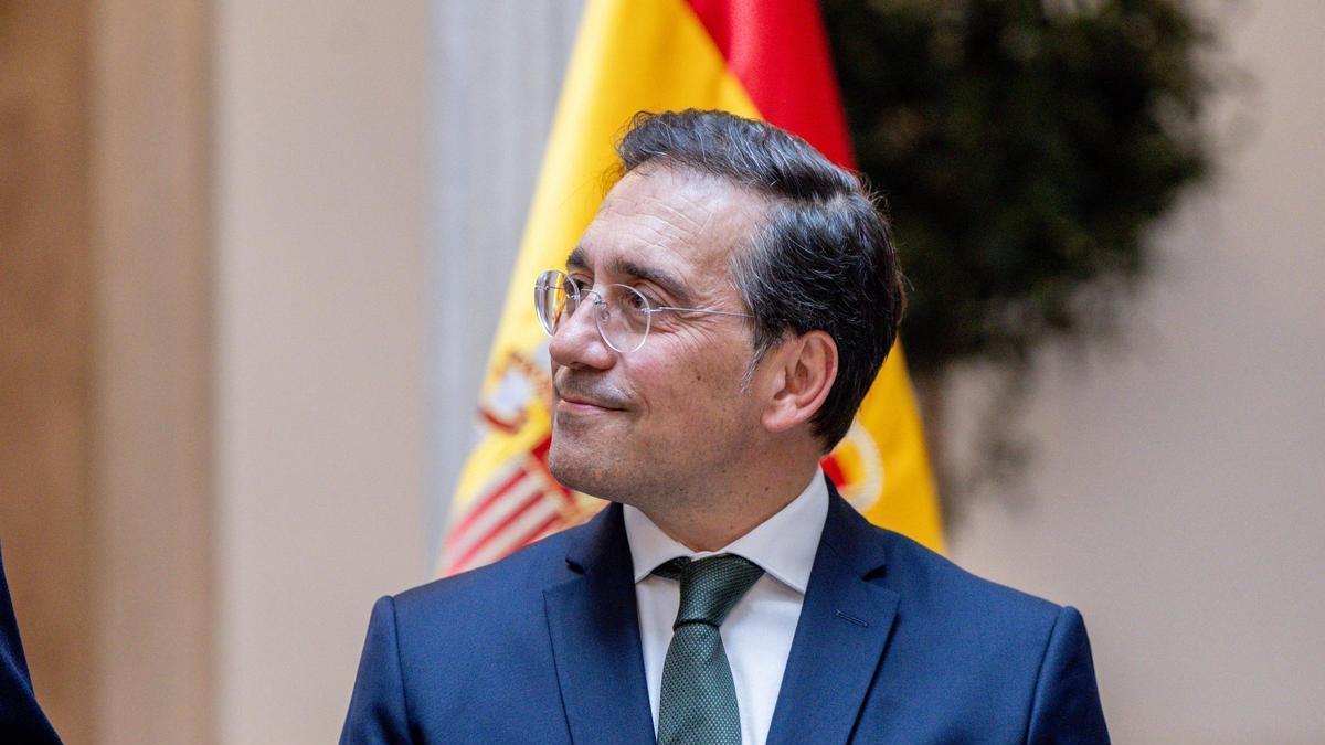 Albares planta al Senado por la crisis de Ceuta y el PP estudia medidas ante las ausencias de los ministros