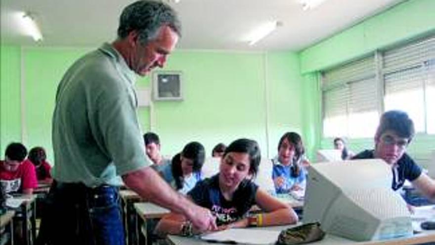 Los docentes se rebelan contra los recortes negándose a dar clases de refuerzo en julio