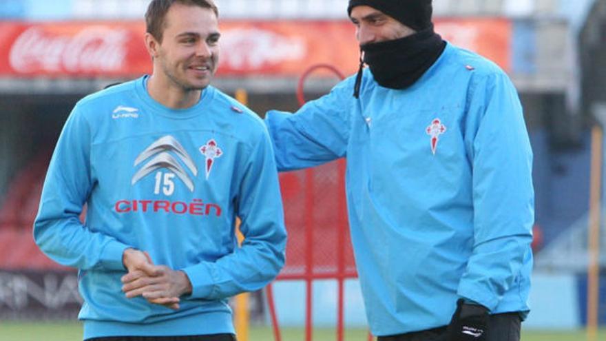 Túñez y Demidov podrán jugar en el Sánchez Pizjuán // GROBAS