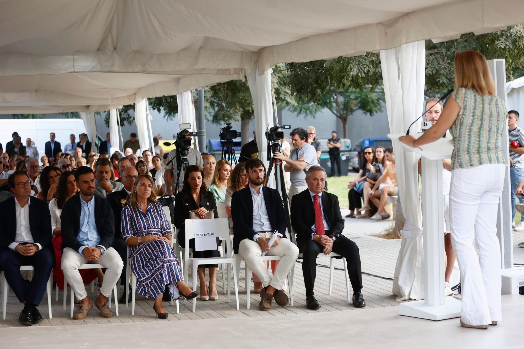 Primera piedra del edificio de Campanar