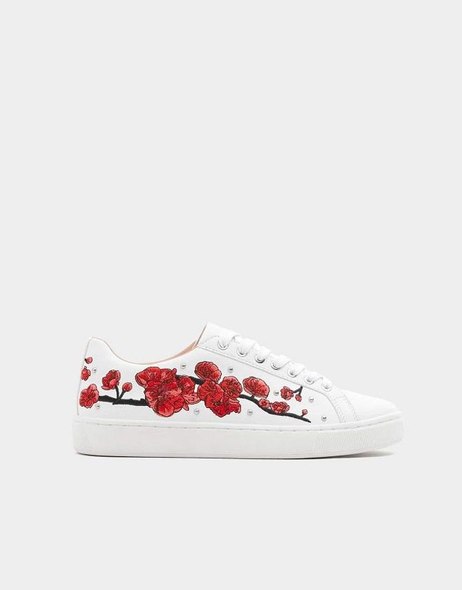 Las zapatillas florales