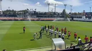 El Valencia CF cae contra el Granada en la Copa de Campeones Juvenil y tendrá que remontar