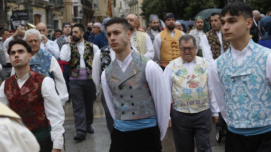 Búscate en el primer día de Ofrenda por la calle Quart (entre las 15.30 y las 17.00 horas)