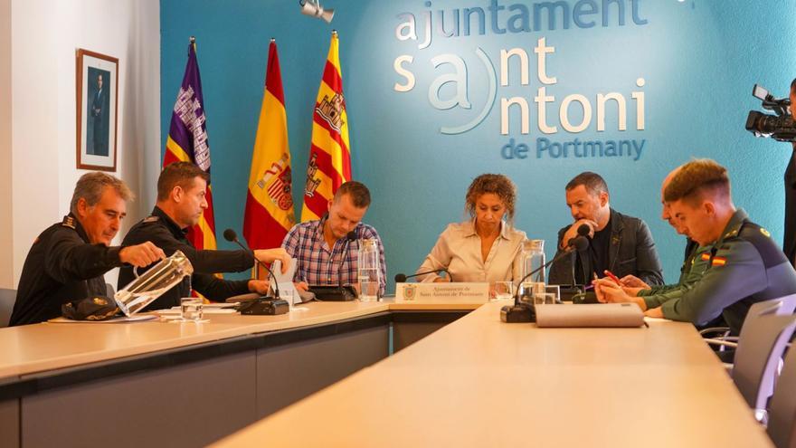 Un momento de la Junta Local de Seguridad de Sant Antoni celebrada ayer. | MARCELO SASTRE