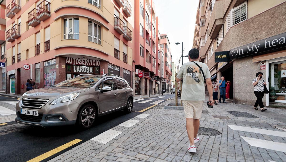 Apertura al tráfico de la calle de La Rosa, Santa Cruz de Tenerife