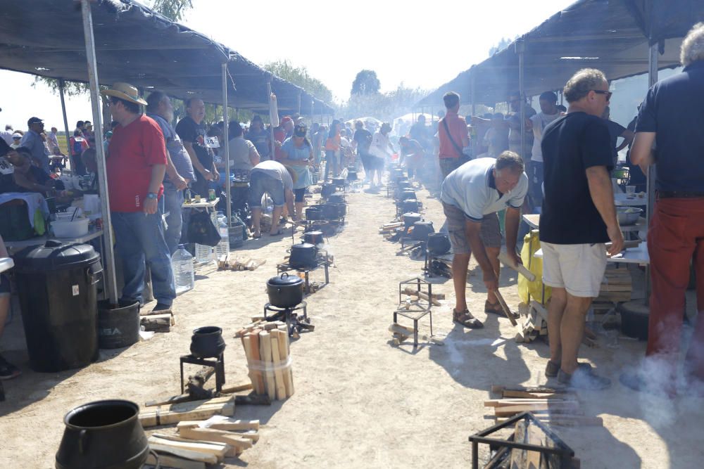 Concurso de 'all i pebre' en Catarroja