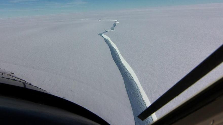 Un iceberg de la mida de l&#039;àrea metropolitana de Londres es desprèn a l&#039;Antàrtida