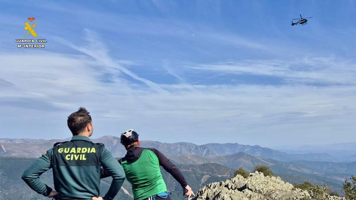 Galería | El Plan Infoex y Guardia Civil buscan al hombre desaparecido