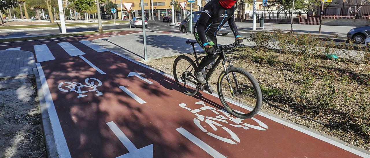 Un carril bici en una imagen de archivo