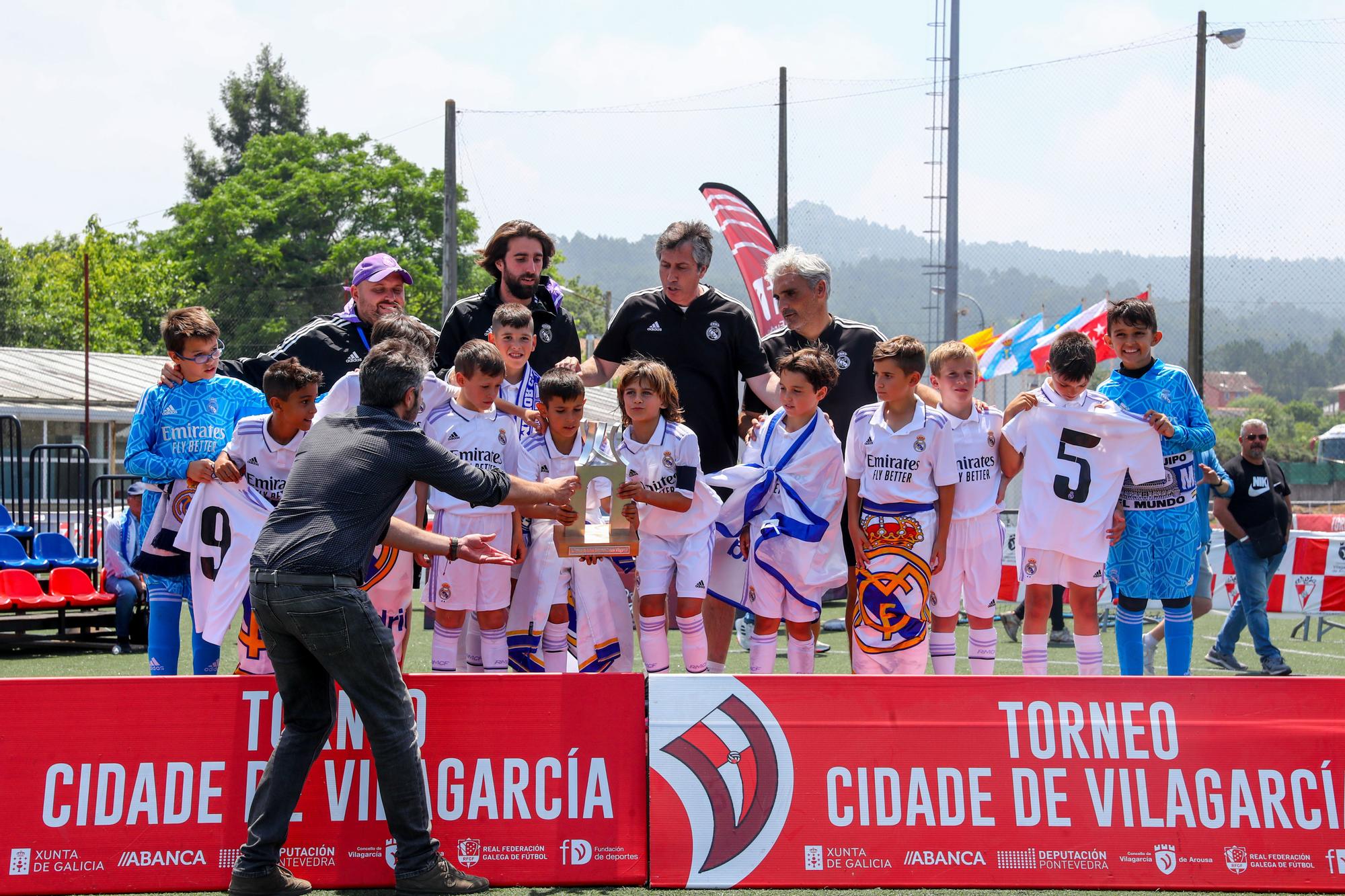 El Real Madrid suma a sus vitrinas el Torneo Cidade de Vilagarcía