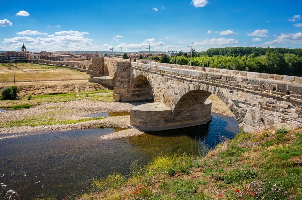 Puente del Paso Honroso, en Hospital de Órbigo.