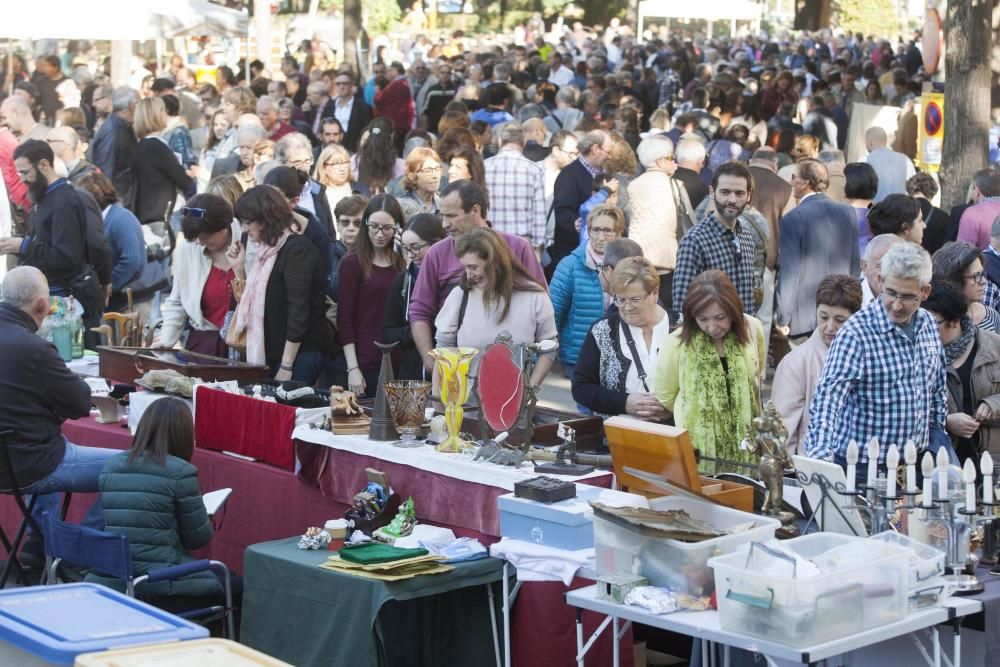 Fires de dibuix i artesania per Tots Sants