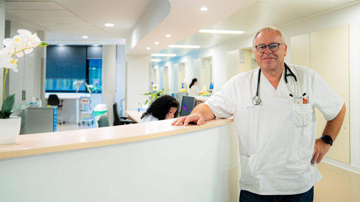 Rubianes, jefe de Medicina Interna del Chuvi: «El nuevo hospital de día médico del Cunqueiro abrirá en octubre»