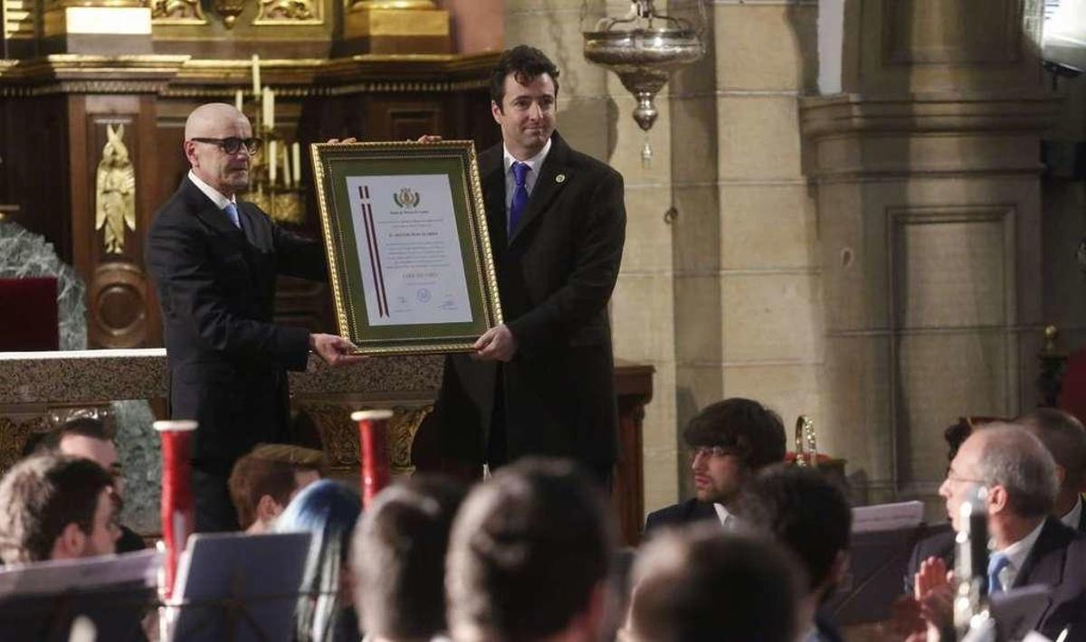 Óliver Díaz, en la entrega de la "Lira de Oro": "Será imposible que olvide este día"