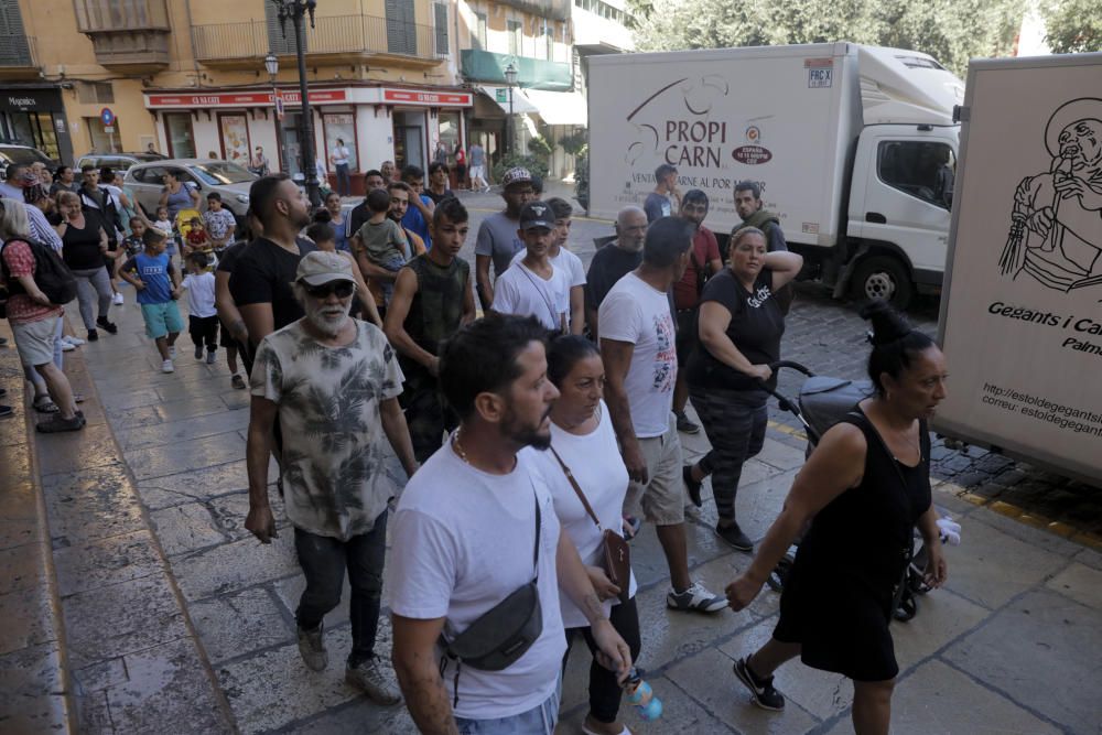 Vecinos de Son Banya protestan en Cort