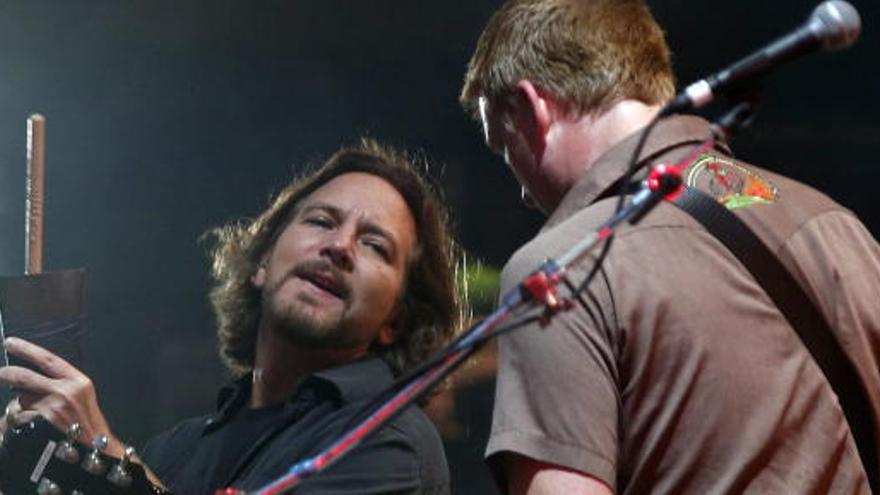 Pearl Jam, durante el concierto.