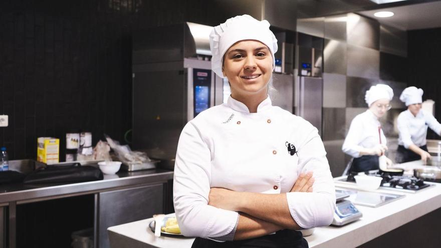 «Jo aprenc molt de cuina al costat de la iaia Marta»