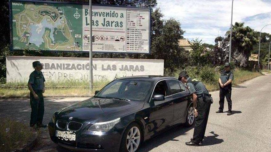 Un nuevo robo en Las Jaras acaba con un tiroteo y la huida de los ladrones