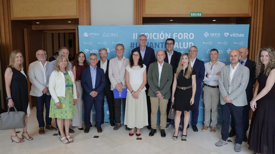 «La salud privada no sustituye a la pública, la complementa»