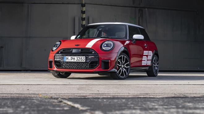 Mini 1965 Victory Edition