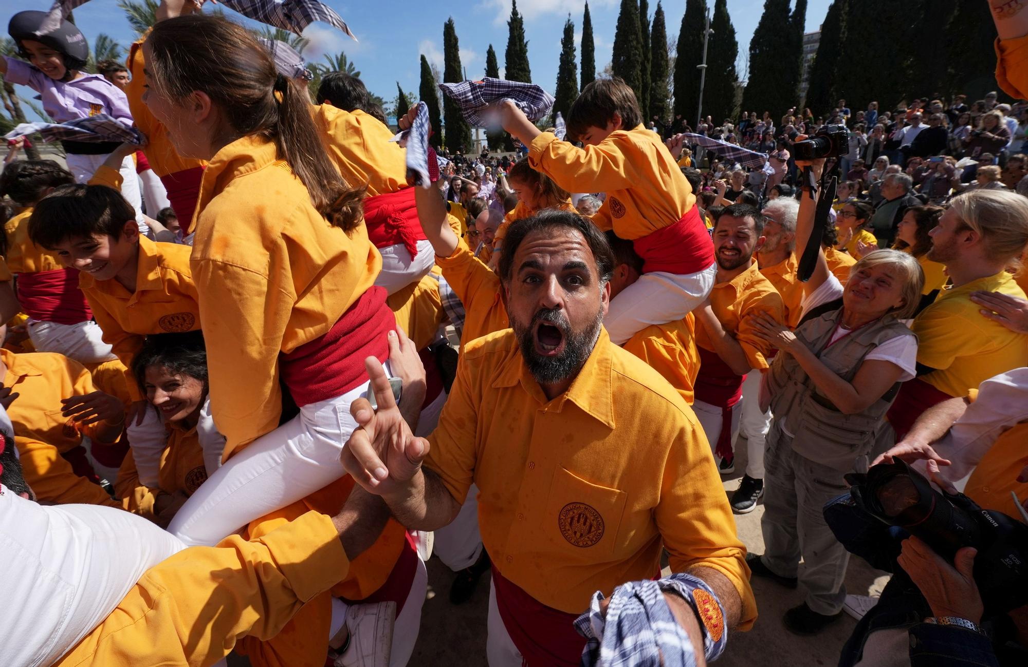 El VIII Encuentro de Muixerangues bate el récord de participación