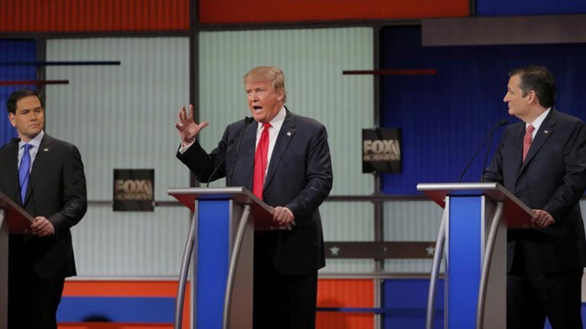 De izquierda a derecha, Marco Rubio, Donald Trump y Ted Cruz, durante el debate republicano.