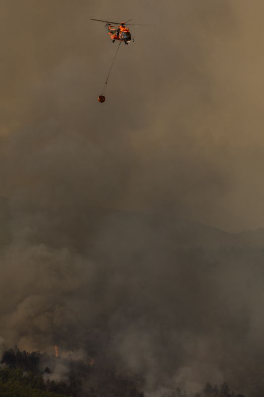 El incendio de Bejís, en imágenes