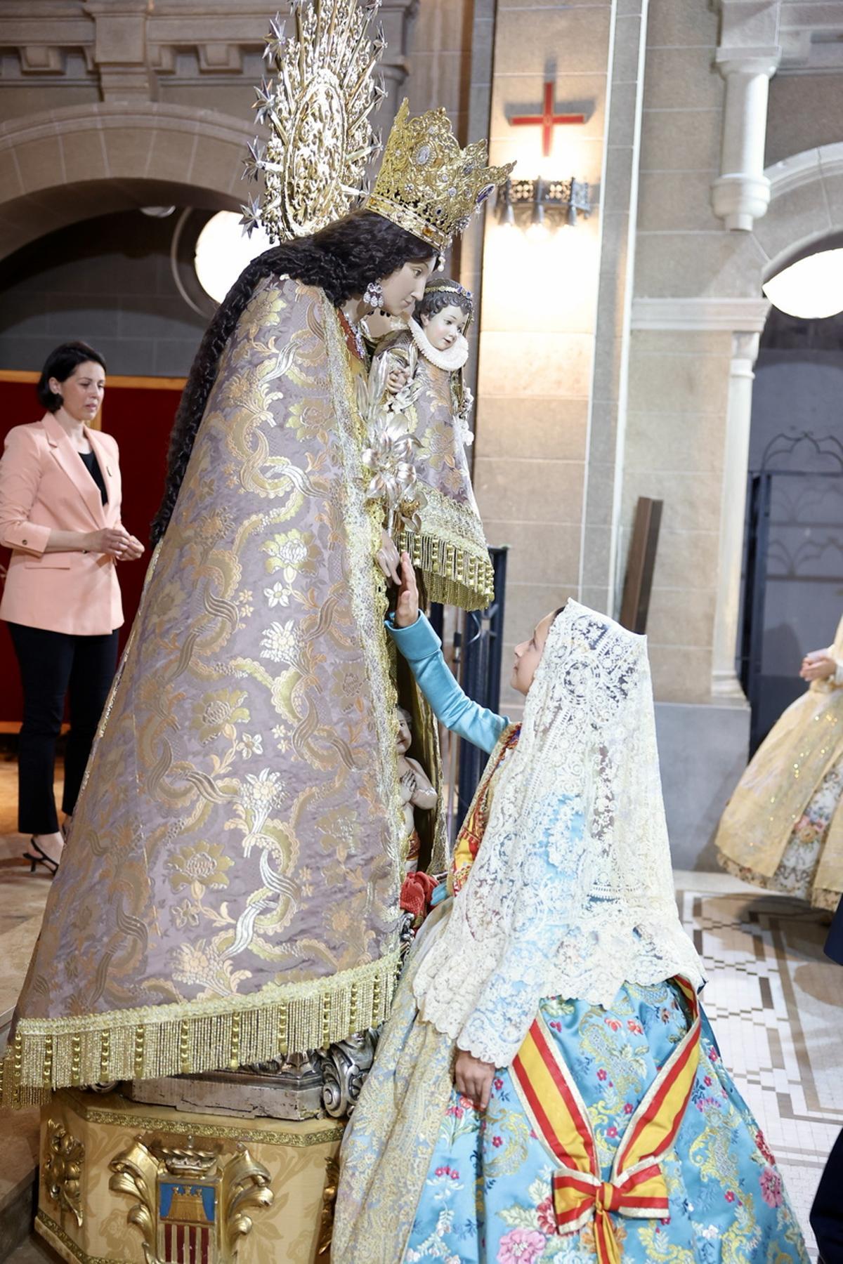 Besamanos de Falleras Mayores y Cortes de Honor 2026 Besamanos de Falleras Mayores y Cortes de Honor 2026