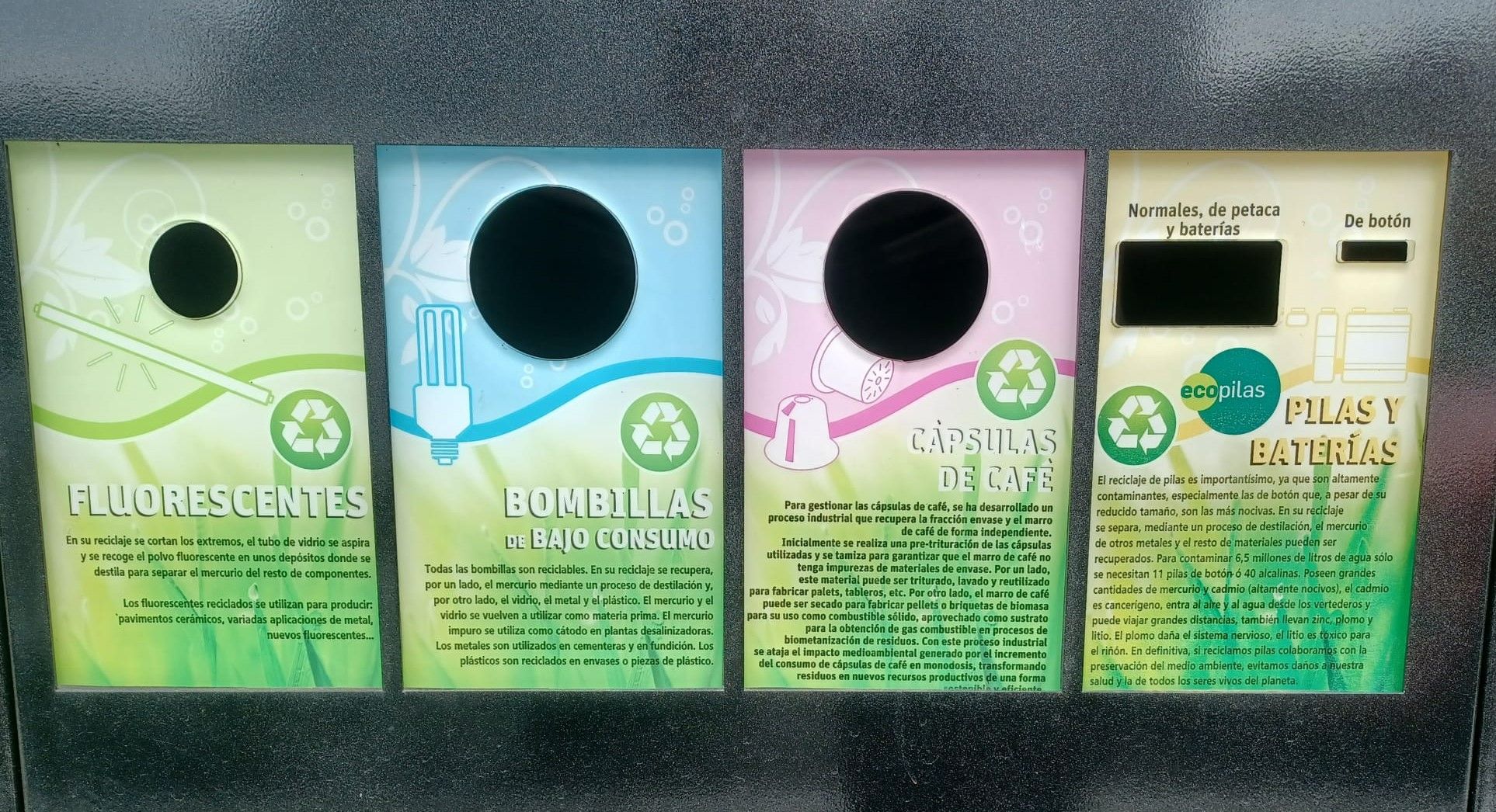 Discos, cápsulas de café, corchos o bombillas: así son los minipuntos limpios de reciclaje de Llanera