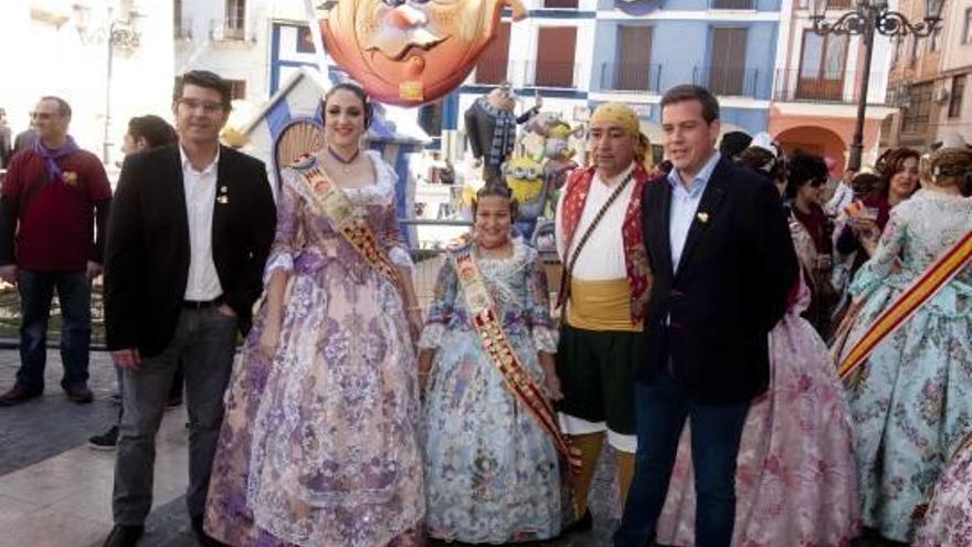 Jorge Rodríguez visita las fallas de Xàtiva