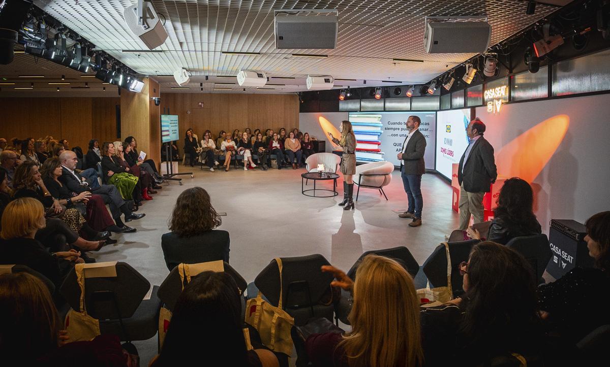 Sesión de coaching grupal de CAMBYO.