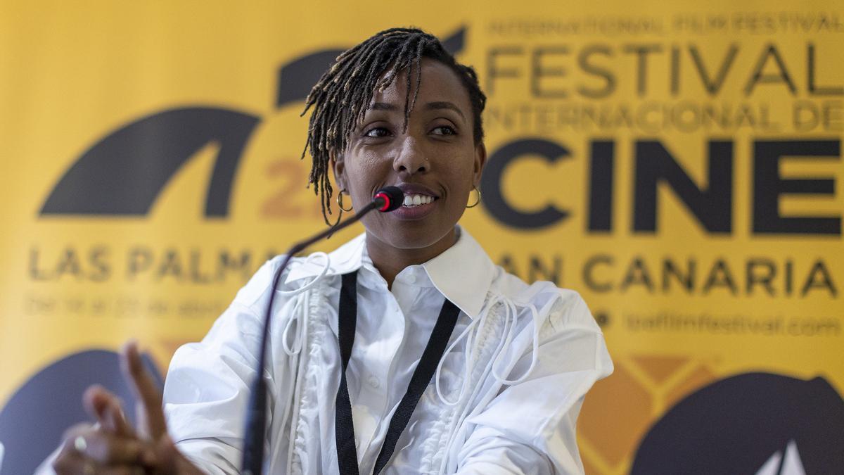 La cineasta ruandesa Myriam U. Birara habla sobre su película, 'The Bride'.