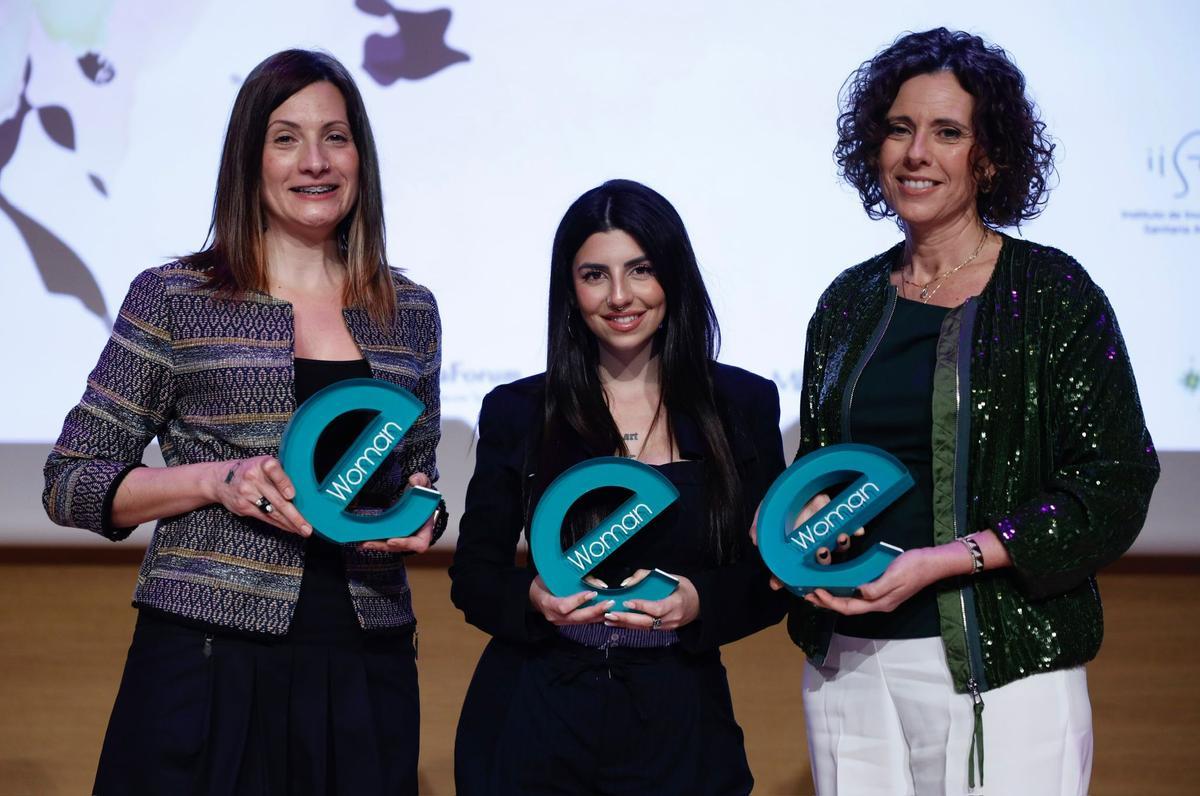 En imágenes | El Periódico de Aragón organiza el foro eWoman en el CaixaFórum En imágenes | El Periódico de Aragón organiza el foro eWoman en el CaixaFórum