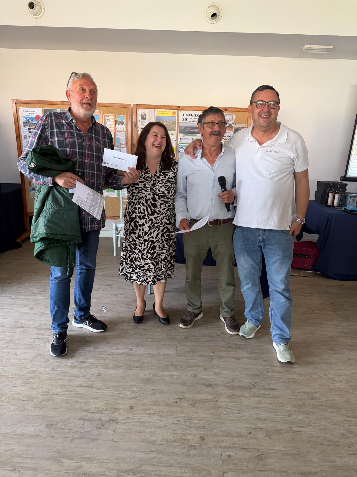 La pareja de Ponte Caldelas, ganadora del Trofeo.
