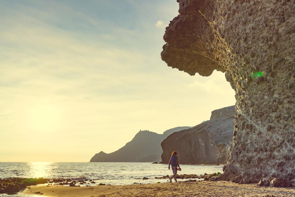Playa de Mónsul, en el Parque Natural del Cabo de Gata-Níjar, Almería.