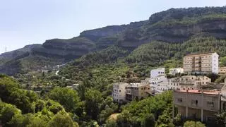 Los vecinos de Cortes de Pallás alientan a la Vall d'Uixó: "Teníamos claro que volvería a florecer"