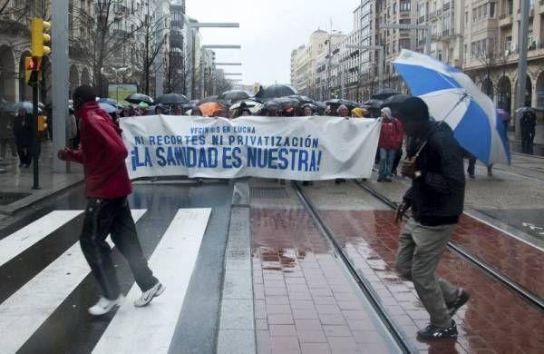 Fotogalería: La Marea Blanca sale a la calle