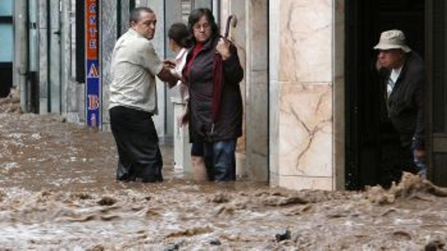 Asciende a 38 el número de fallecidos al causa del temporal en Madeira