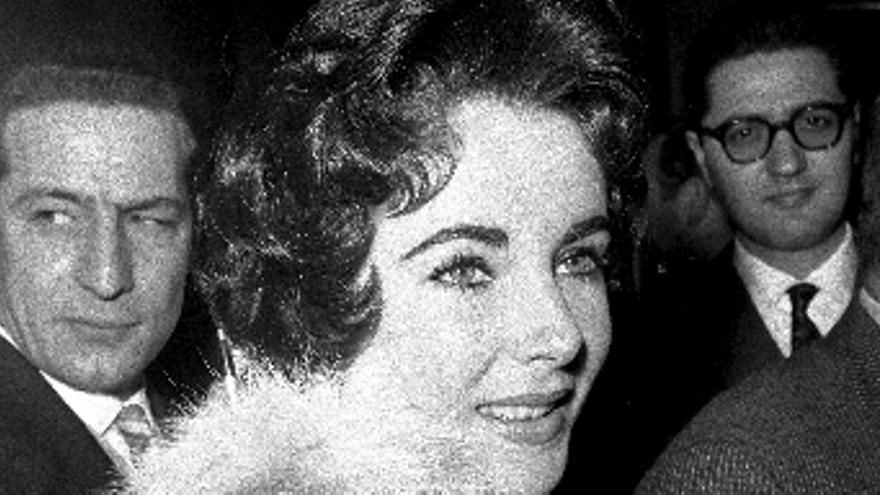 El hijo mexicano de Liz Taylor recuerda a su madre como una mujer cariñosa