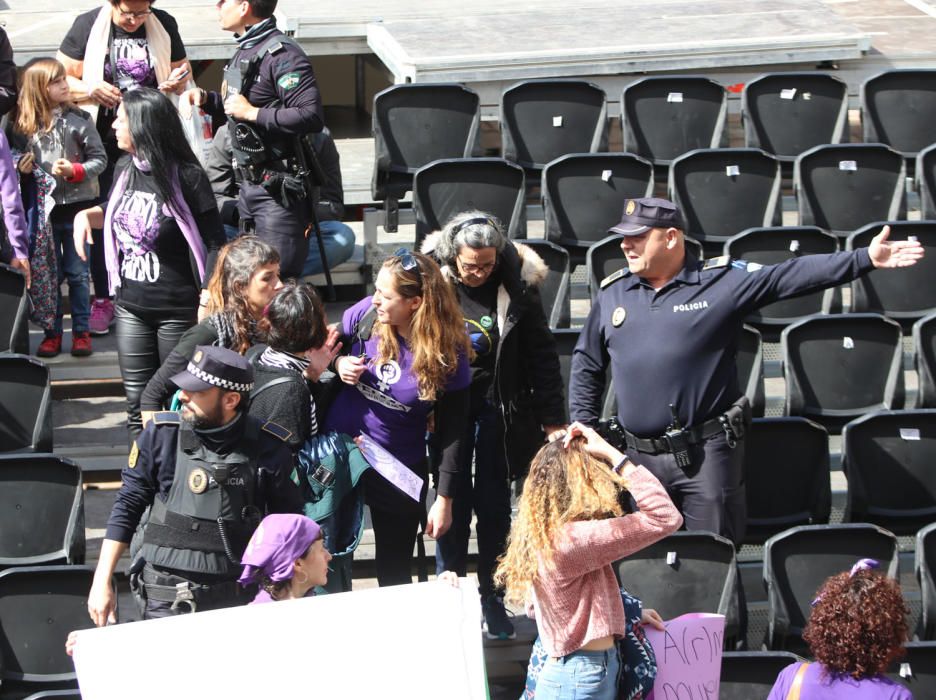 Concentración del 8-M en la plaza de la Constituci