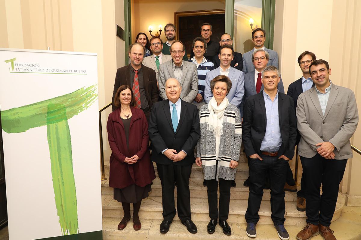 Foto de familia de los expertos del nuevo Centro Internacional de Neurociencia