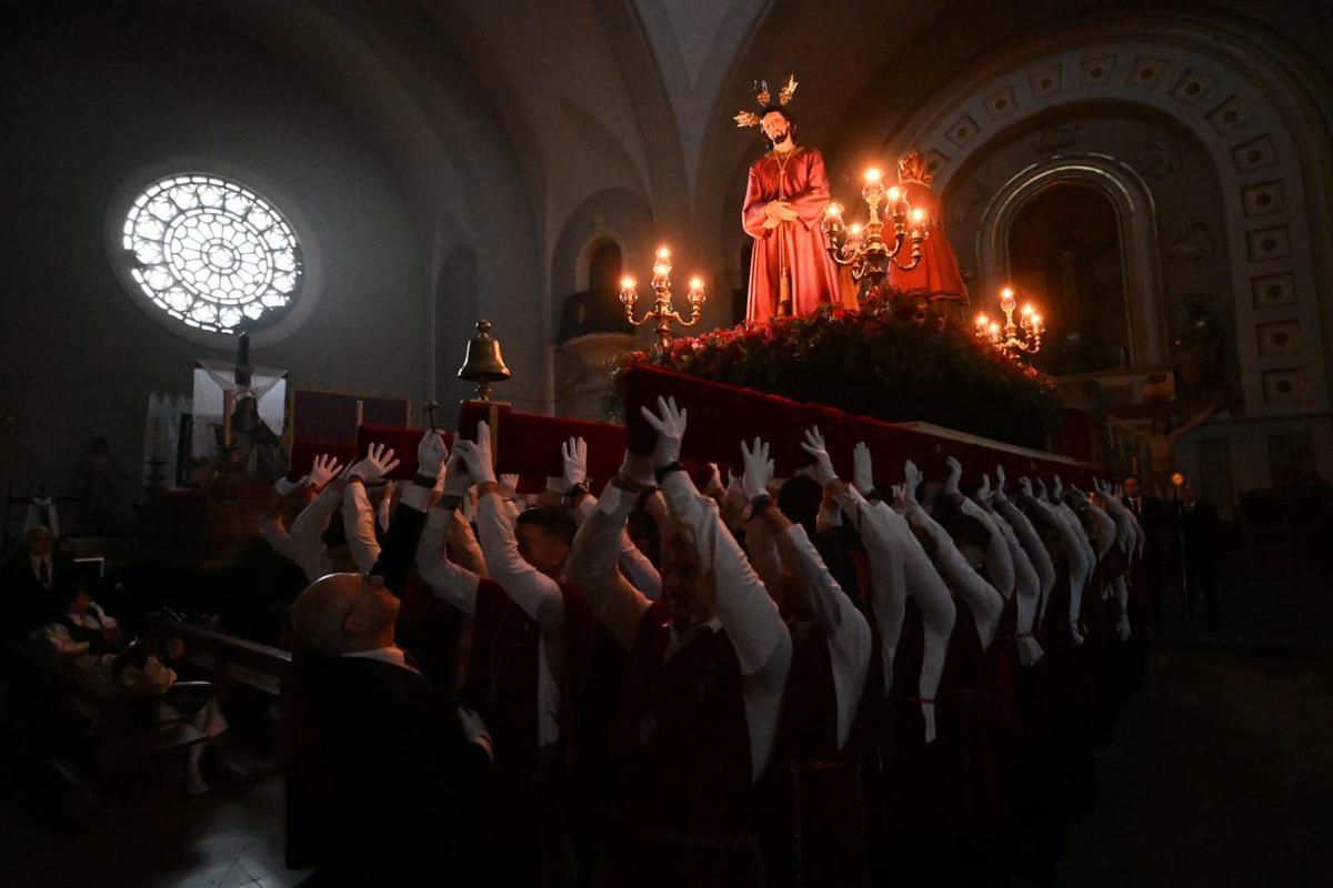 Así salen los pasos de Semana Santa este lunes en Elche