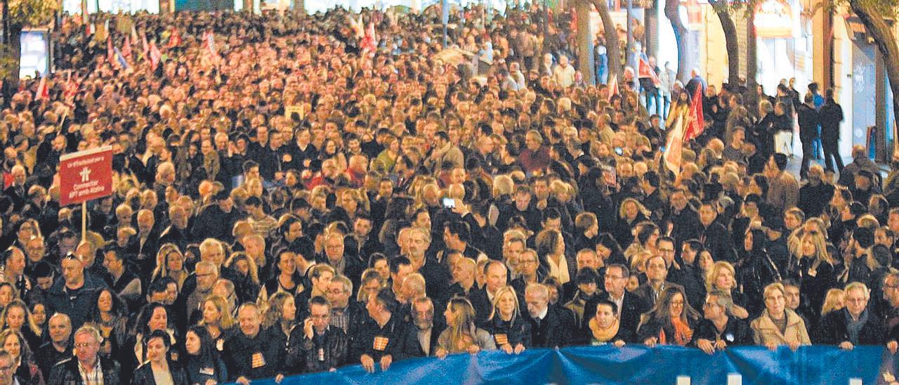 Cabecera de la manifestación por una financiación justa celebrada el 18 de noviembre de 2017.